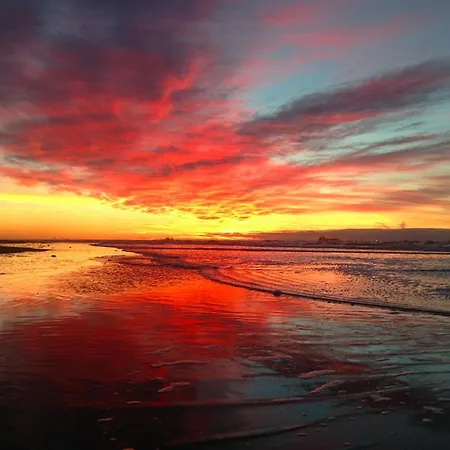 New: Summerhouse Near Beach&lake בית נופש