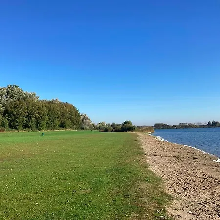 New: Summerhouse Near Beach&lake Feriehus